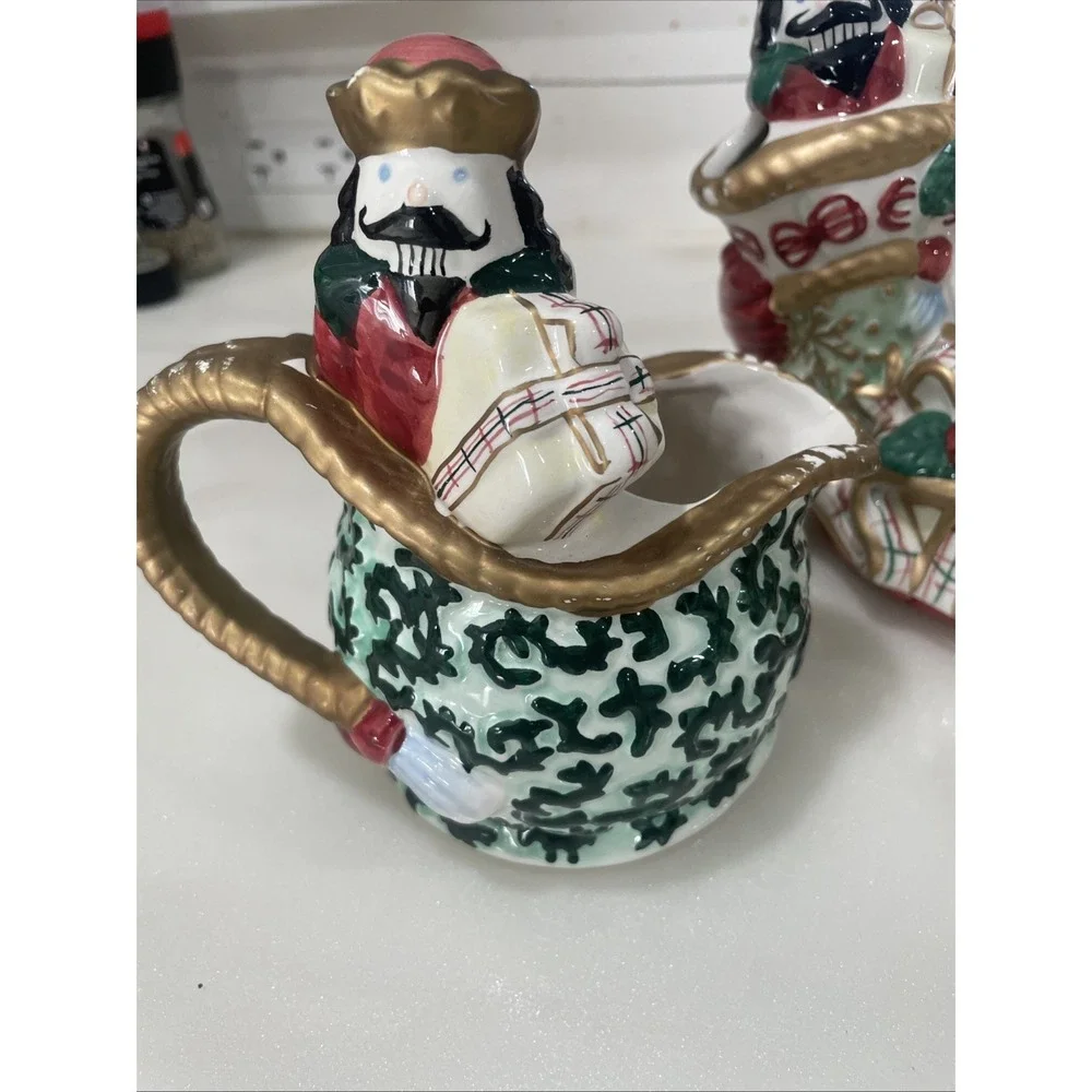 Full Set Avon St Nicholas Teapot Old World Santa Christmas Figural Porcelain Lid